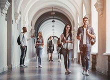 StudentInnen in Universität 460.jpg